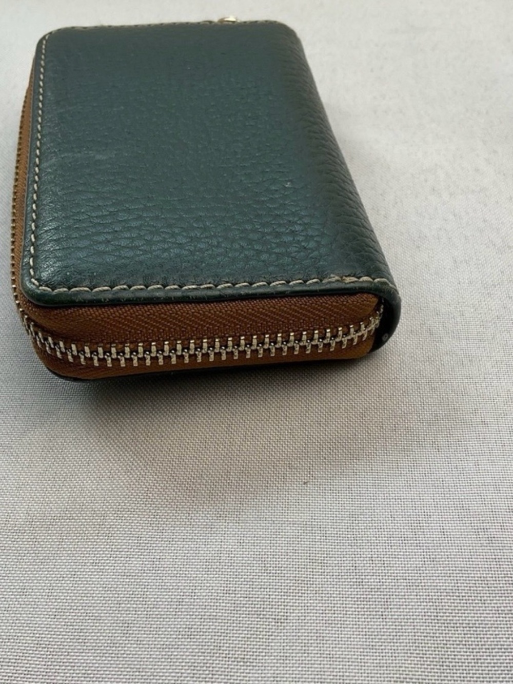 Dooney & Bourke Dark/Forest Green Pebbled Leather Zip Wallet Credit Card Case - Picture 3 of 6